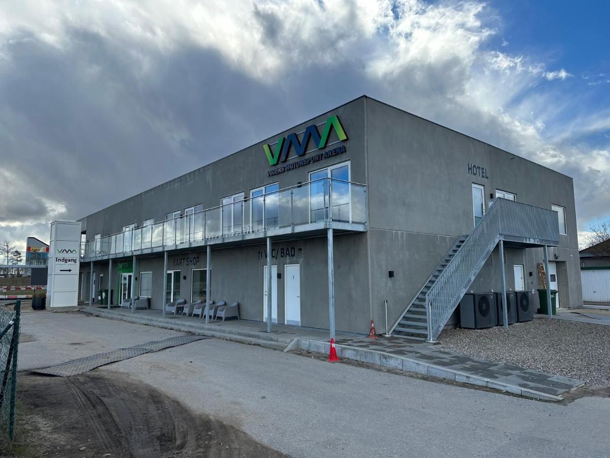 Готель Vojens Motorsport Arena Екстер'єр фото